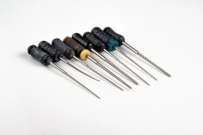 Giyohvand moddalarni etkazib berish (V qism): Microneedle texnologiyasi - tra...