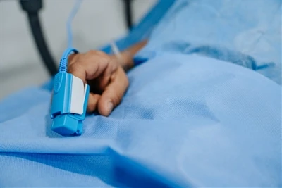Jang maydonidagi tibbiyot va ommaviy qurbonlar boʻyicha hayot chizigʻi - IO I...